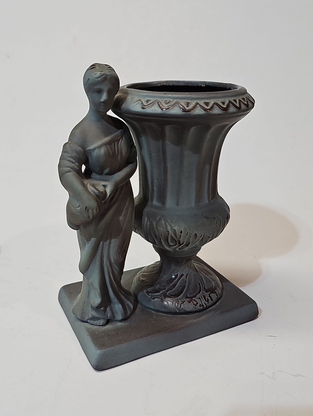 Vintage Inarco Neoclassical Grecian Lady Woman with Urn Planter - Picture 16 of 16